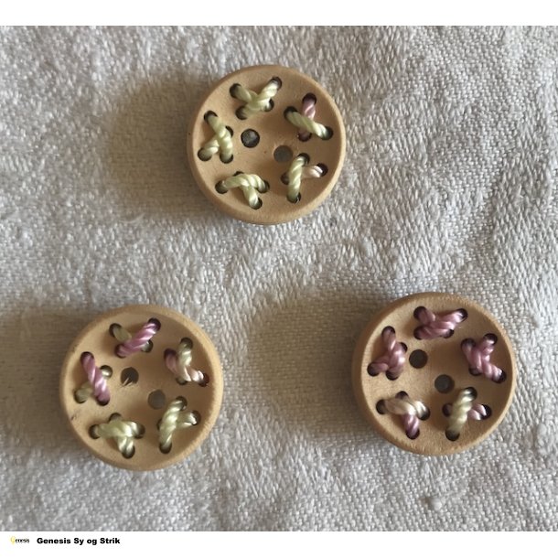 Knap i trmed dekorativtrdkryds