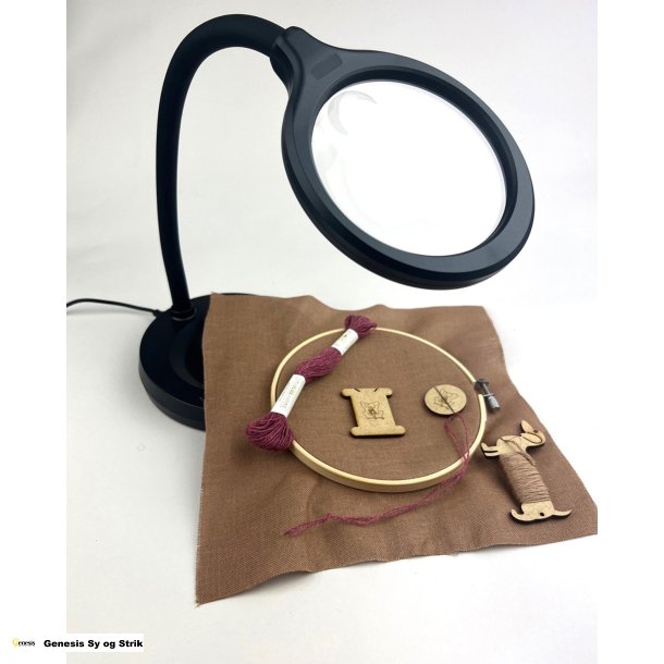 LED Desktop magnifier - Asfrisk linse, 2x forstrrelse, spotlinse med 5x forstrrelse.