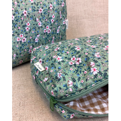 Firkantet strikketaske