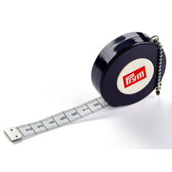 M�leb�nd til 300 cm. / 120 inch. - rulles ind med tryk p� en knap.