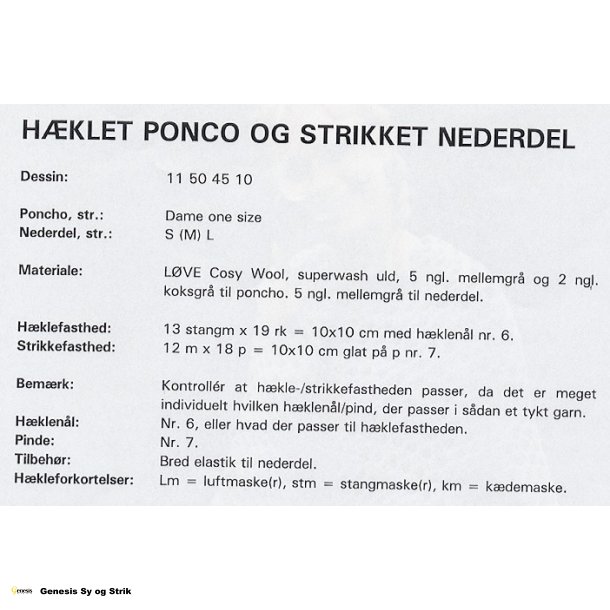 Hklet Poncho og strikket nederdel