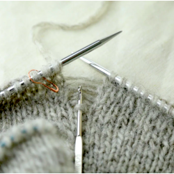 Dobbelt hklenl til at samle masker op og klare mange reparationer p dit strik