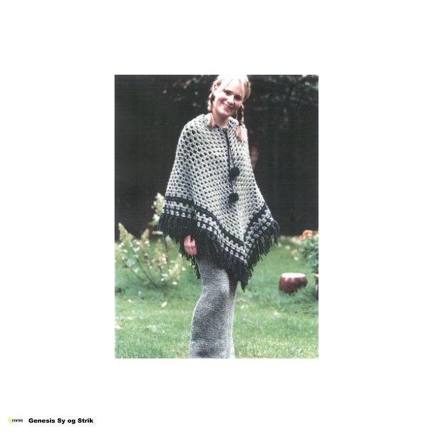 Hklet Ponco og strikket nederdel