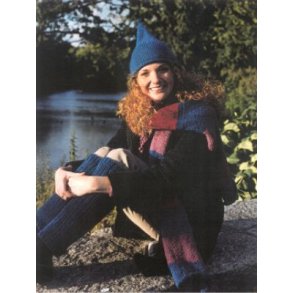 Stribet halstrklde + benvarmere og hue