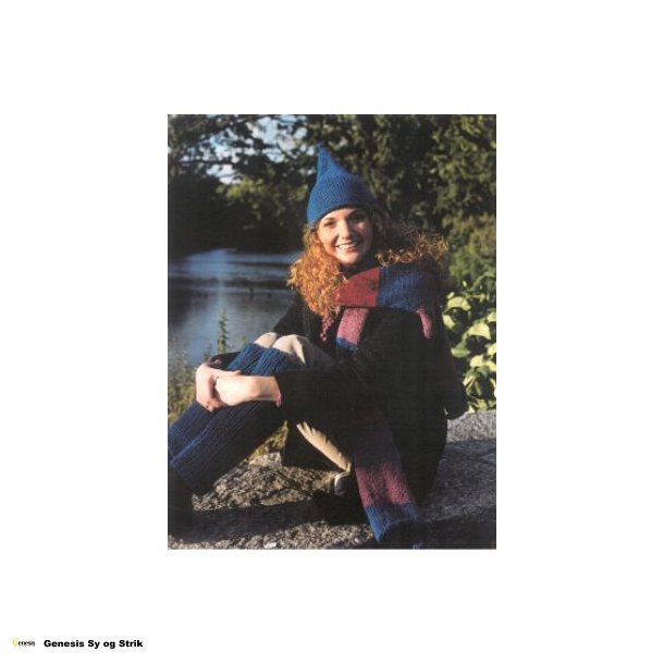 Stribet halstrklde + benvarmere og hue