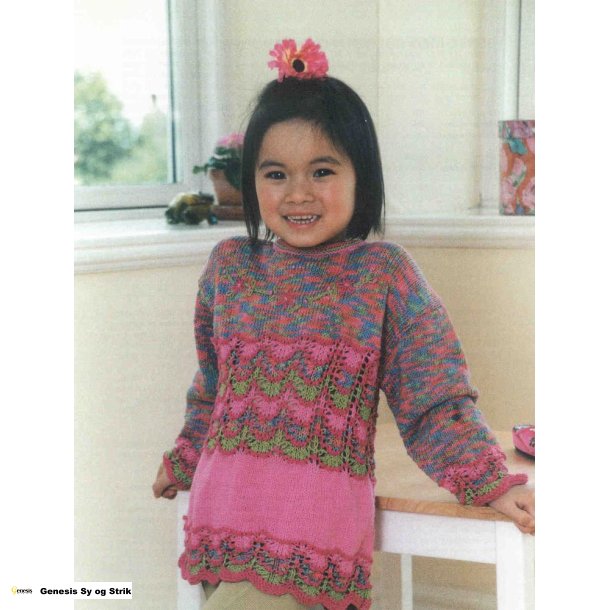 Bluse med blgekant og broderi