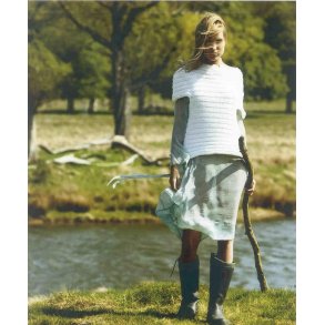 Top strikket p tvrs i rib