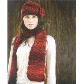 Hklet trklde og hue med blomst