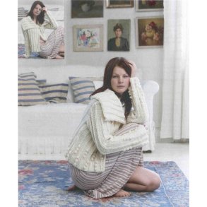 Kort trje med stor krave