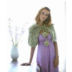 Hulmnstret cape med ribkrave