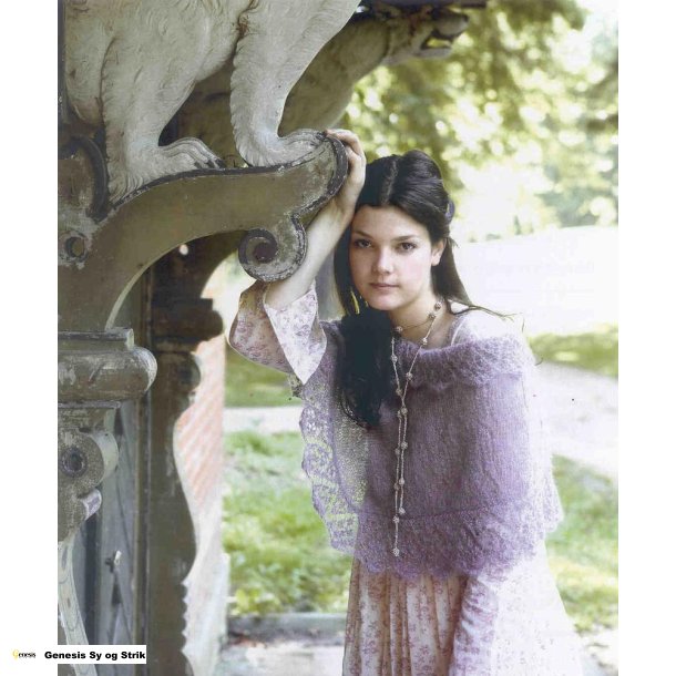 Cape med blondekanter