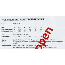 Pige trje med rundt brestykke