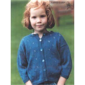 Barnetrje med hulmnster