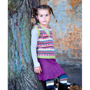 Pigenederdel og pigevest med mnster