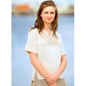 Kortrmet bluse med indsats