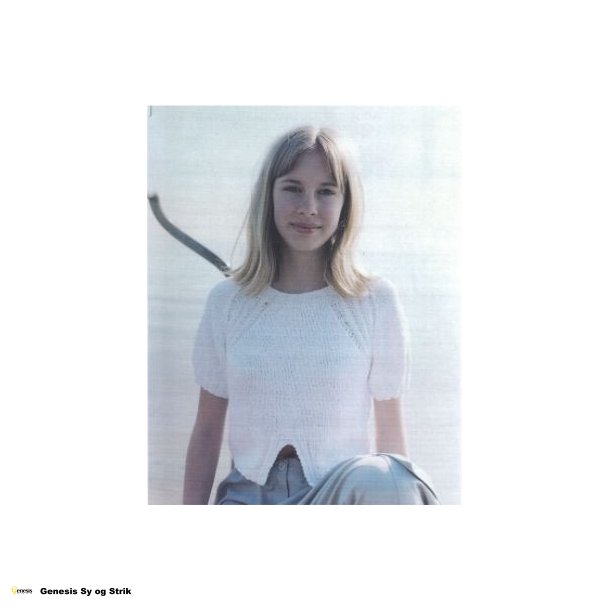 Kortrmet raglanbluse med slids