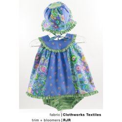 Kjoler, dameunderbukser og hat