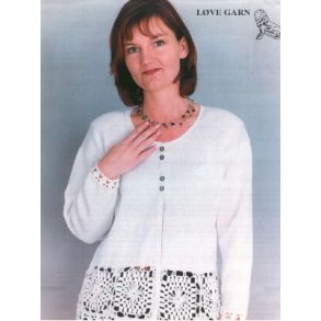 Trje med hklede firkanter