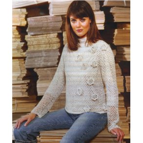 Hklet bluse med blomster