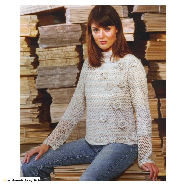 Hklet bluse med blomster